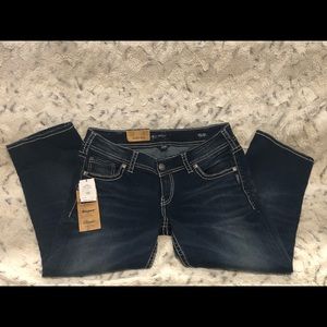 Women’s Silver Jean Capris Size W33